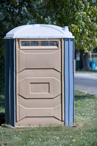 Best Temporary restroom rental  in Henry, IL
